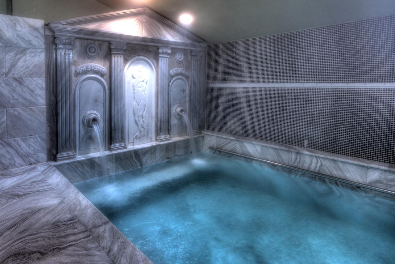Hotel Hamam Ángistron エクステリア 写真